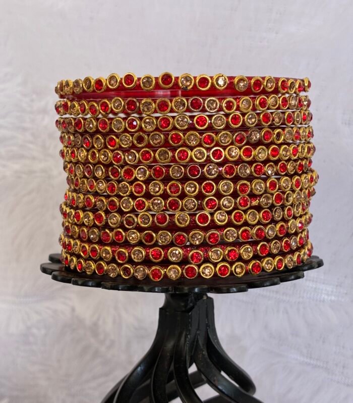 Round Kundan